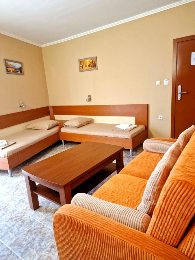 Къща За Гости Карел Nesebar Buitenkant foto