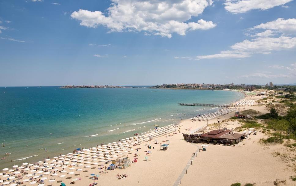 Къща За Гости Карел Nesebar Buitenkant foto